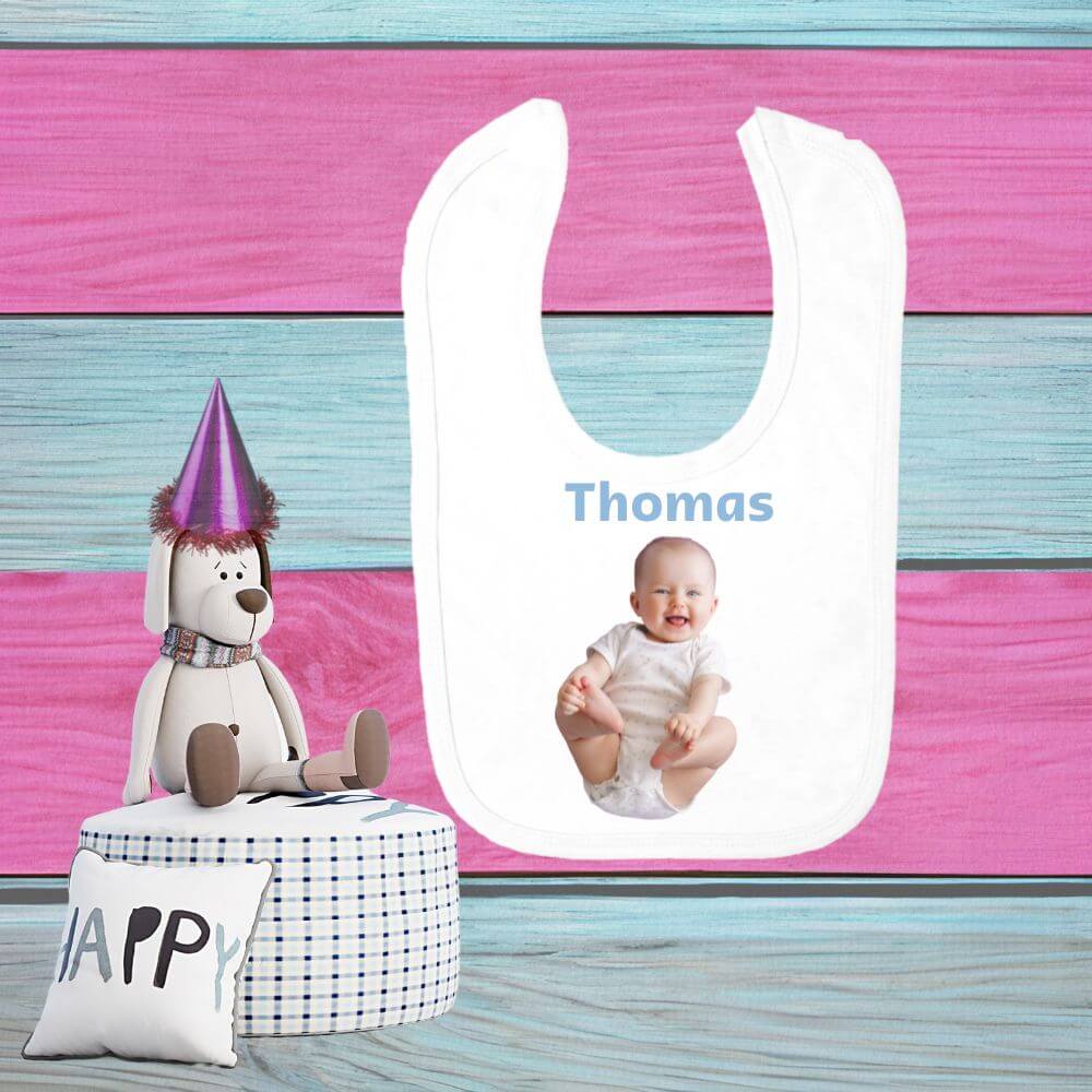 any text and picture baby bib